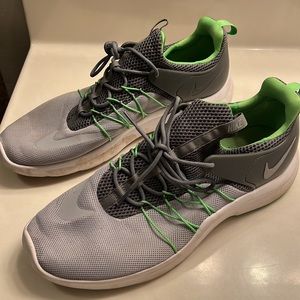 Nike Size 11 - no box